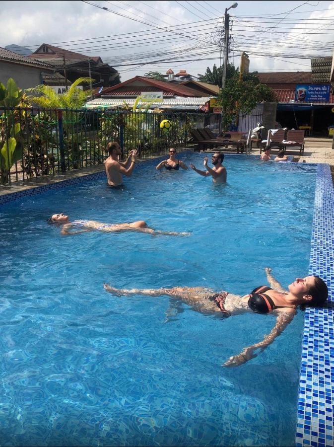 Vang Vieng Freedom Hostel 2 Luaran gambar